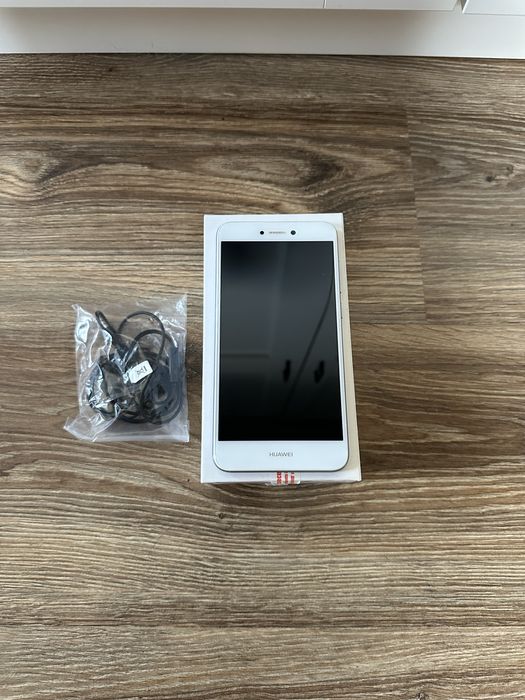 Huawei P9 lite 2017 w pełni sprawny, nieuszkodzony