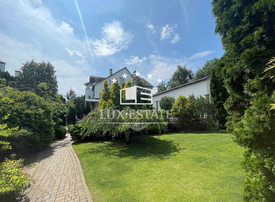 Аренда эксклюзивного домовладения  с бассейном   (Конча-Заспа)