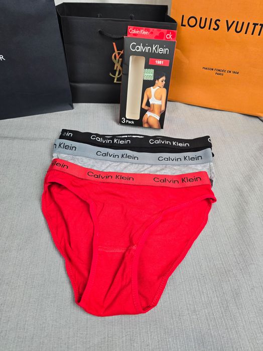 Damska bielizna 3pak majtki Calvin Klein Ck kolory premium