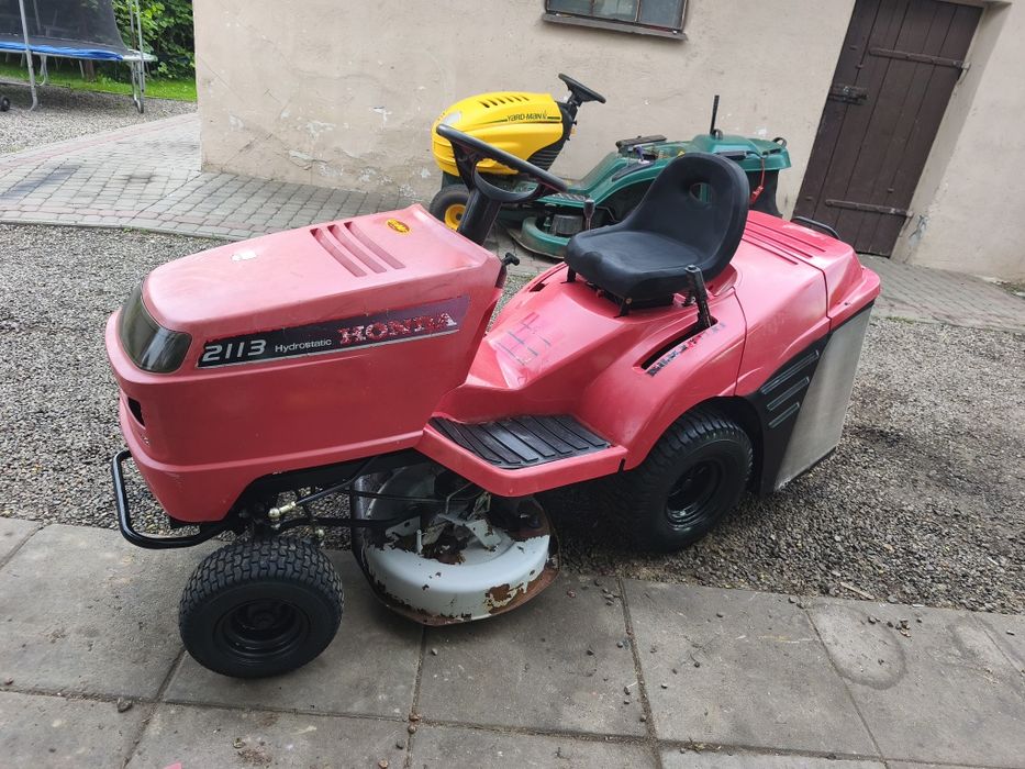 Kosiarka traktorek Honda 2113
