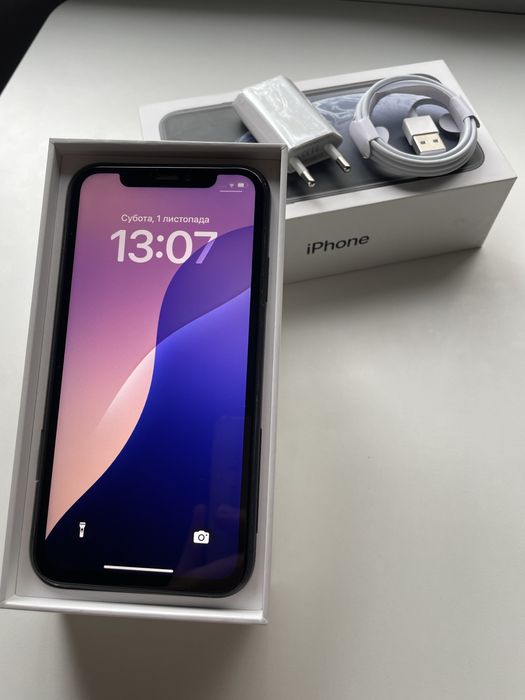 iPhone XR 128 gb 79%