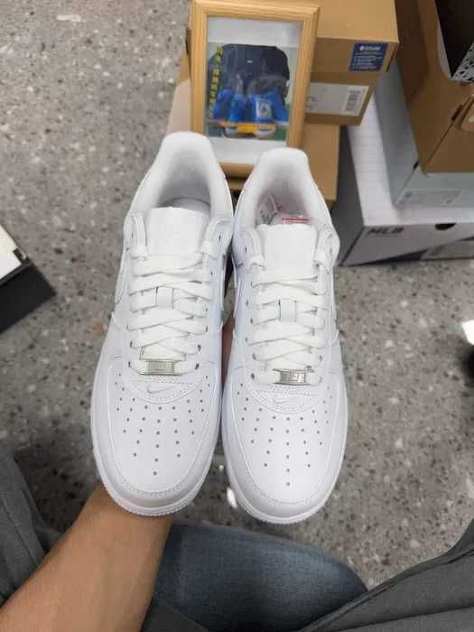 Nowe trampki Nike Air Force 1 Low Supreme Biały buty R.40