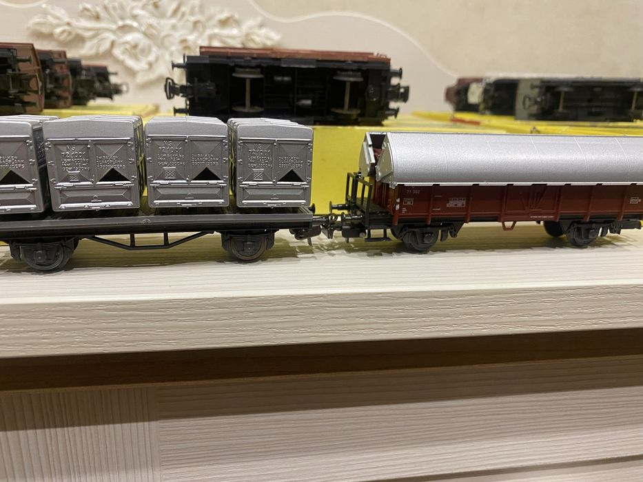 Ж.д. модель вагонов фирмы Liliput  . HO  1/87 Roco Piko