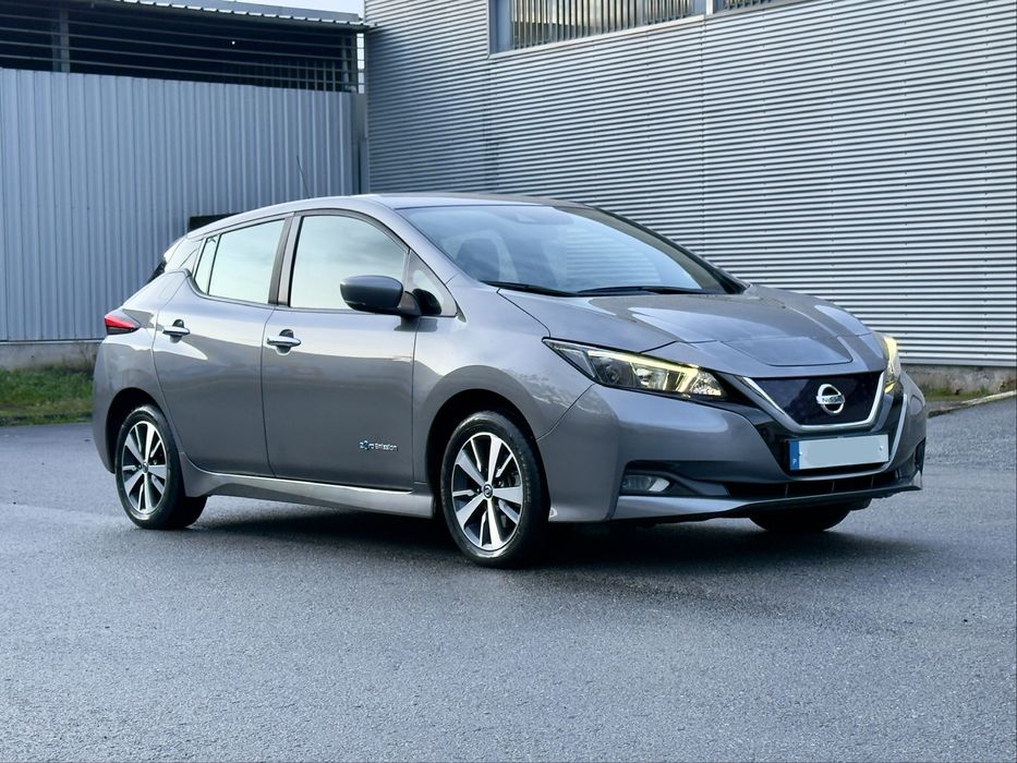 Nissan Leaf Acenta 40KWH Nacional IVA dedutivel