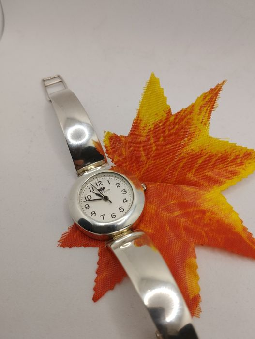 Srebrny damski zegarek, na baterie, próba 925