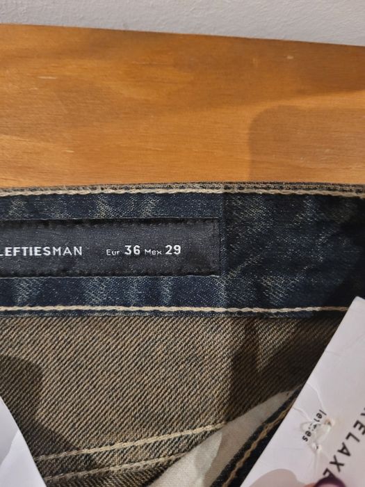 Calça de ganga 36 nova