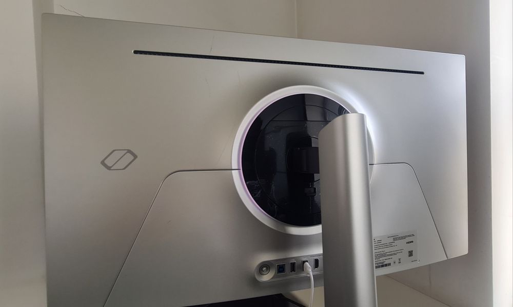 Samsung Odyssey OLED G8 32 4k 3840x2160 0.03 ms 240Гц