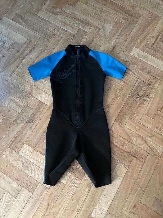 Pianka neoprenowa dziecięca shorty ok. 120–128 cm / dł. 60 cm