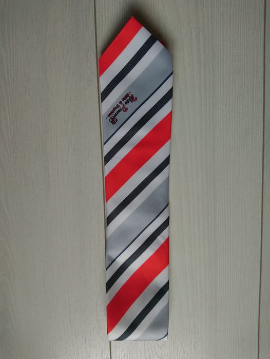 Нова краватка галстук