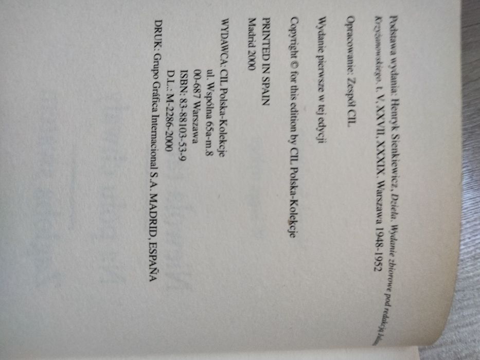 W kręgu trylogii nowa