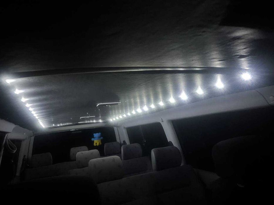 Volkswagen t4 Caravelle 2.5 tdi 75 кВт 1998
