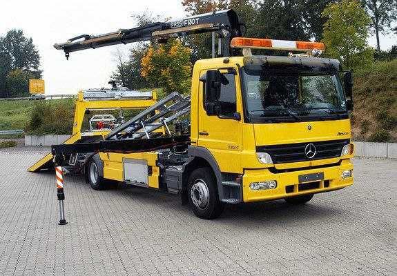 Кран-маніпулятор. Манипулятор зі спеціалістами. Київ, Киев