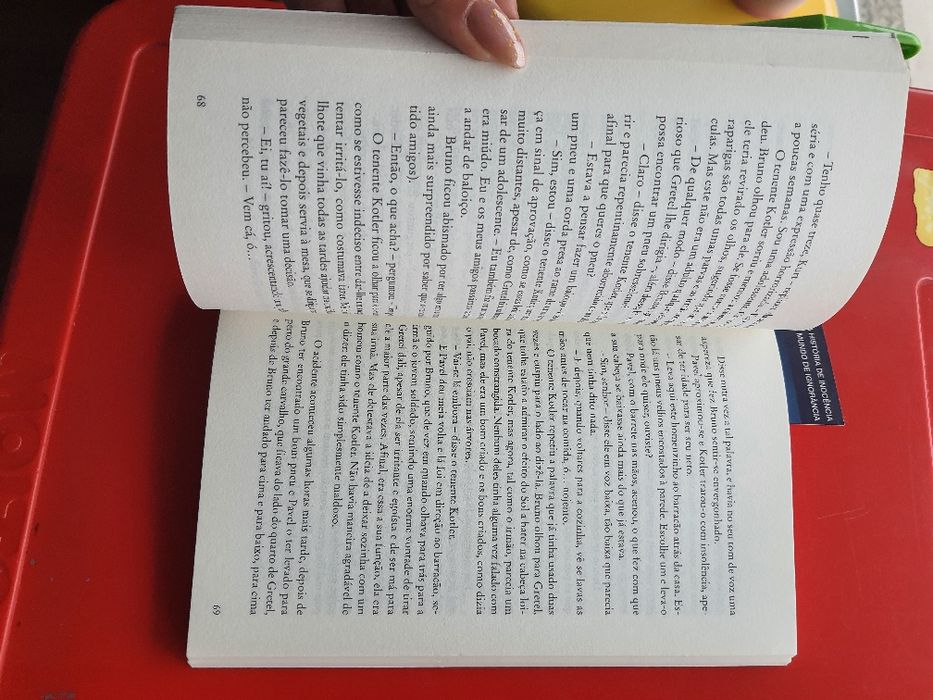 PNL. O rapaz do pijama às riscas