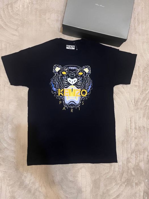 Футболка Kenzo,kenzo(кензо)у М,С розмірі