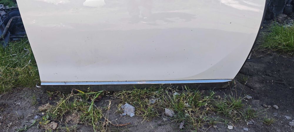 Drzwi Prawe Pasażera peugeot 2008 EWP Kompletne Białe