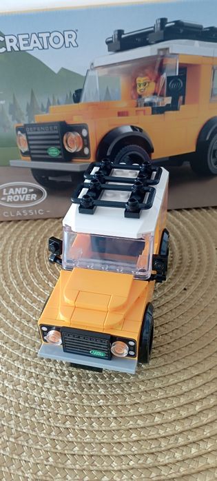 Land Rover Defender Lego