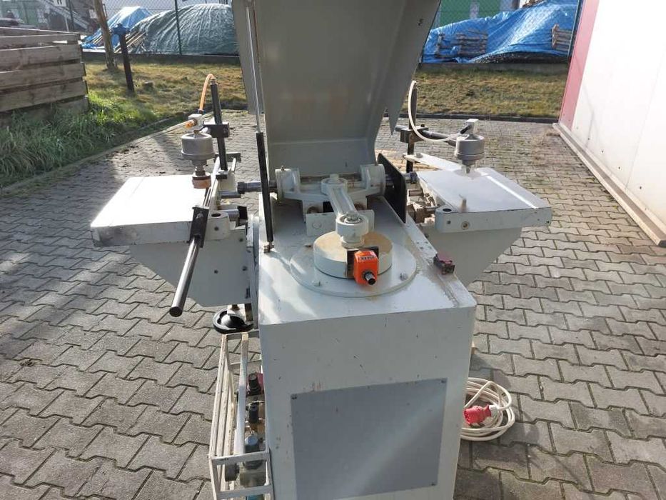 Wiertarka oscylacyjna dwustolikowa i inne