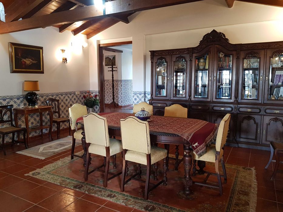 Propriedade aluga-se Peniche