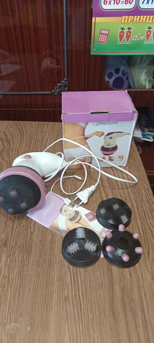 Масажер для похудання від целюліту