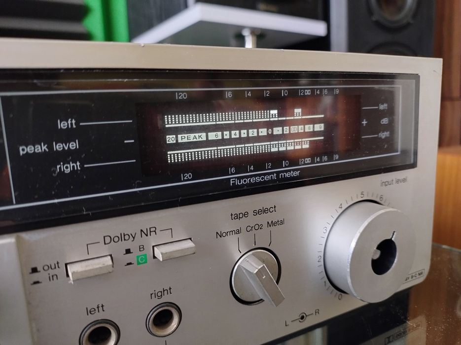 Magnetofon Deck Technics M226