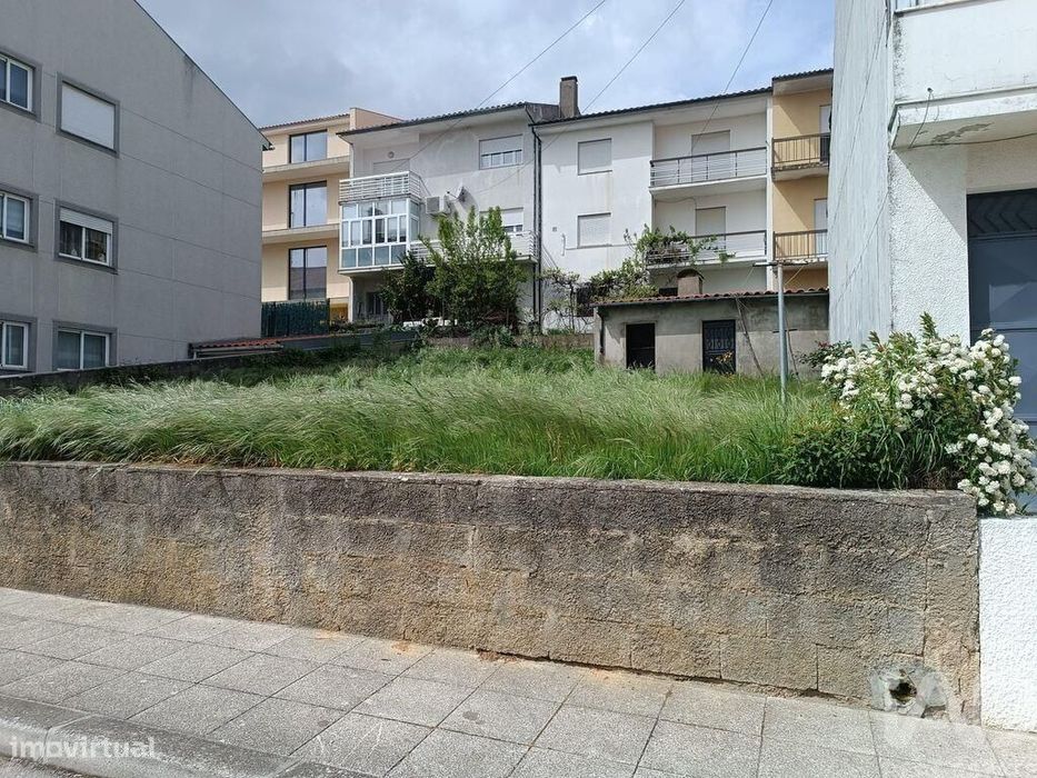 Terreno para construção em Mogadouro, Valverde, Vale de Porco e Vilar