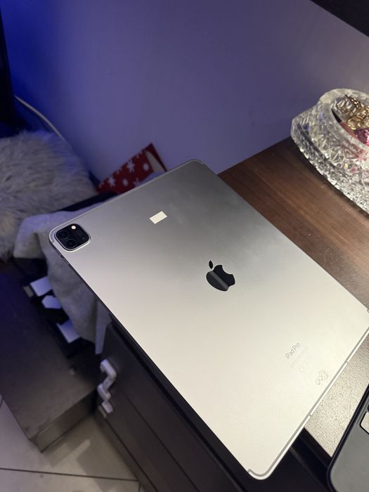 Apple iPad Pro 12.9 6gen. M4 1Tera+Magic keyboard+Apple Pensil2