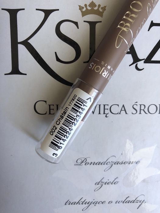 Bourjois Brow Pomade/kredka do modelowania i zagęszczania brwi