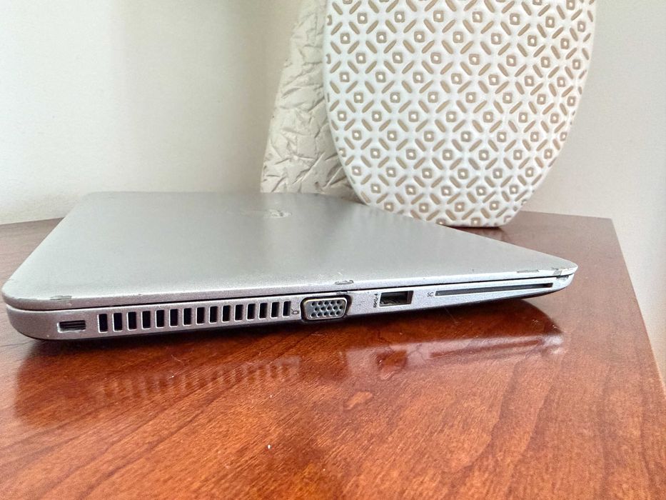 HP EliteBook 820 G3|Ecran 13"|i7-6600u|16Gb Ram|Ssd 256Gb|Leve & Fino|