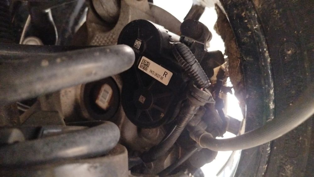 Pinça travão / maxila de travão trás direita JAGUAR E-Pace (X540)