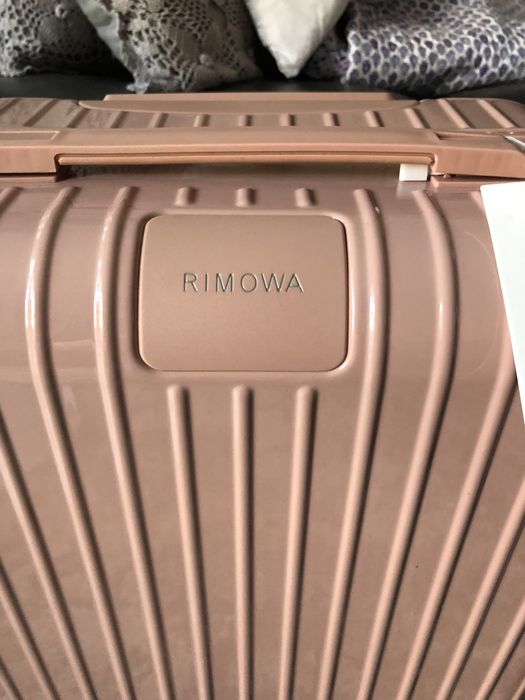 Walizka rimowa cabin s desert