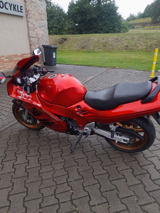 Suzuk RF900R 1996rok zadbany doinwestowany