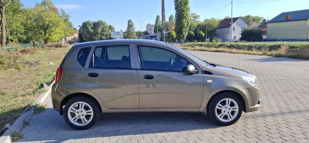 Продам  Chevrolet Aveo (ЗАЗ VIDA)