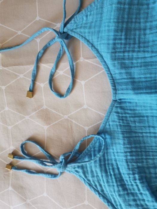 Nowa damska bluzka na ramiączkach