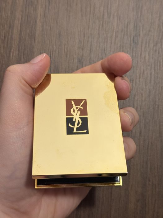 Yves Saint Laurent Paleta pięciu cieni do powiek Ombres 5 Lumieres