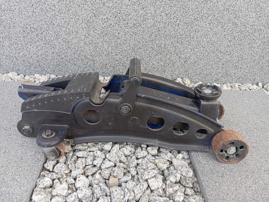 Mocny podnośnik samochodowy