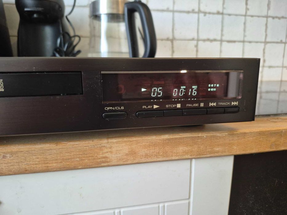 Rotel RCD-971 odtwarzacz cd PCM63 PMD100 sony kss-213