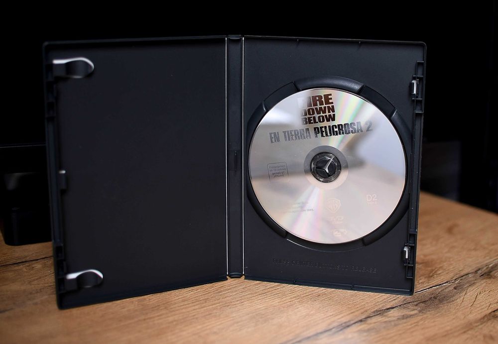 DVD # Steven Seagal - Fire Down Below