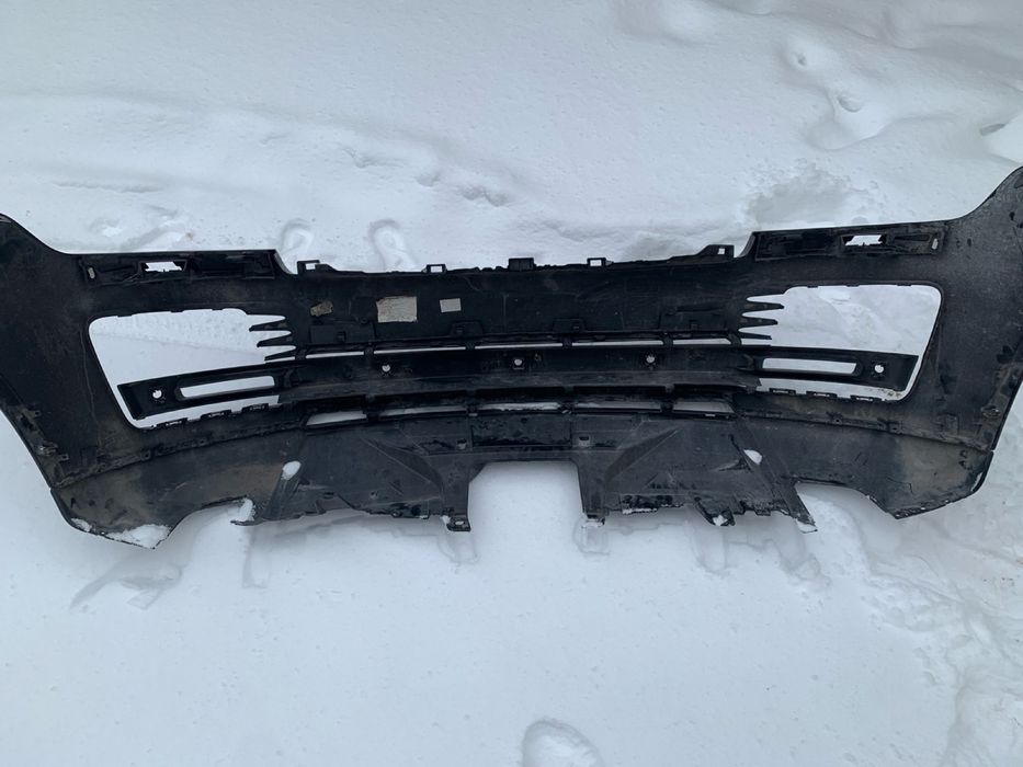Бампер передній рест на Land Rover Range Rover  Vogue L405
