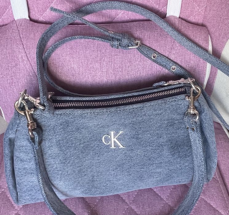 Ддинсовая сумка Calvin Klein