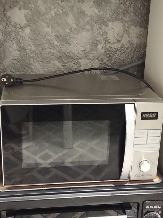 Мікрохвильова піч Delfa AMW-20DGI