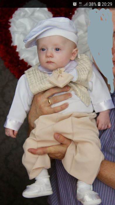 ubranko garniturek do chrztu