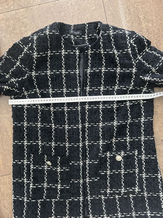 Стильний твідовий піджак