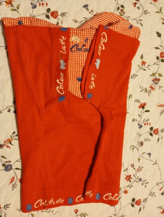 T-shirt vermelha Chicco