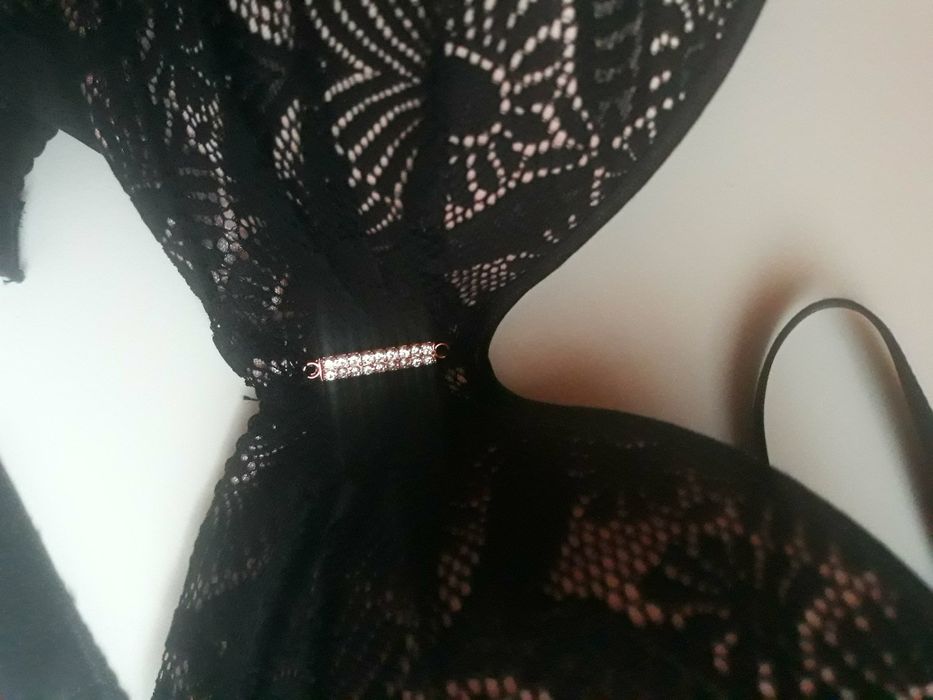 Новий бюстгальтер 85 C