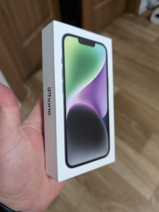 Продам iPhone 14