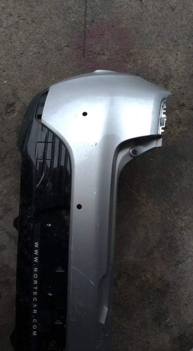 Para choques de tras Renault Clio 4