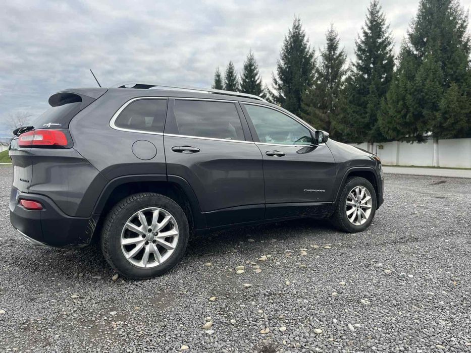 Jeep Cherokee 3.2 gaz/benz 2015 4х4