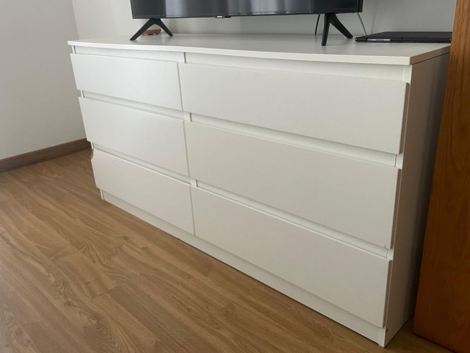 Mobília de quarto completa branca