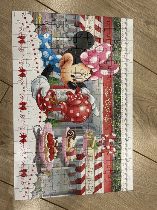 Puzzle w metalowym pudełku - 160 elementów