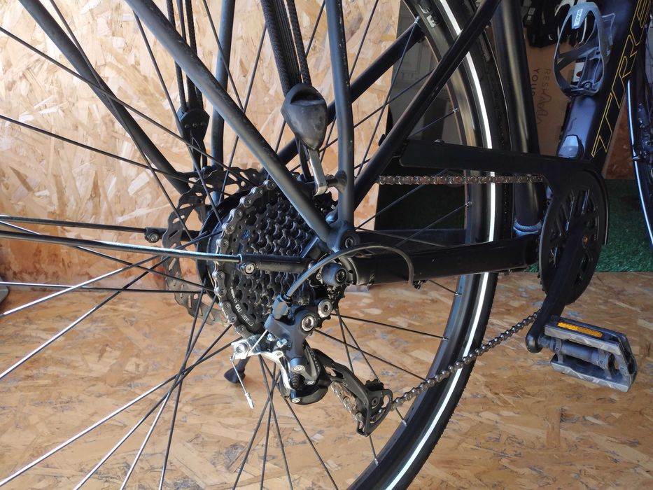 Bicicleta Elétrica Trek FX+ 2